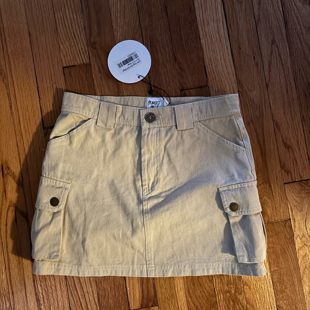 Moss Cargo Mini Skirt in Khaki